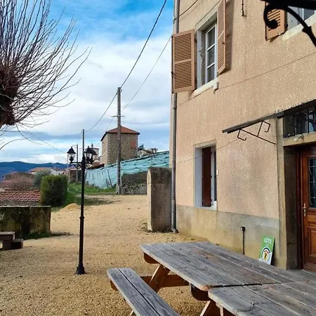 Casa di campagna Gîte, Animaux Acceptés - 14 Pers. Entre Pilat Et Lyonnais - Fr-1-496-385 Saint-Romain-en-Jarez